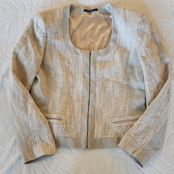 Tahari Jackets & Blazers - Tahari mixed media cream/taupe tweed scoop neck blazer w/ shoulder pads Size 14